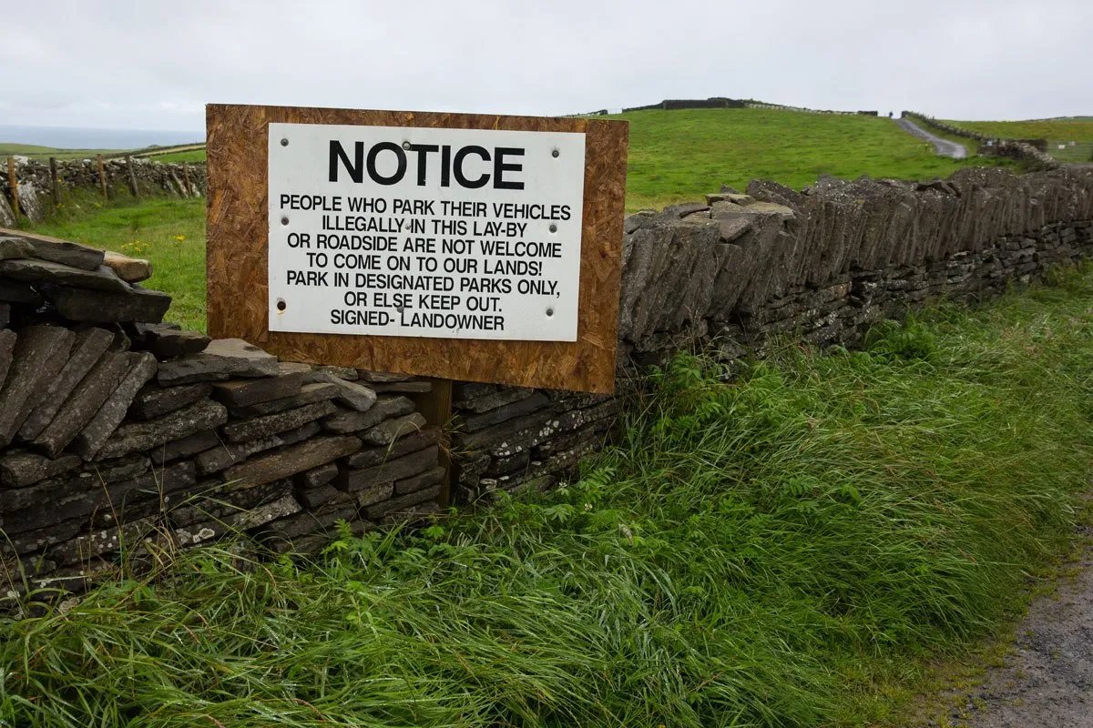 Cliffs of Moher parking