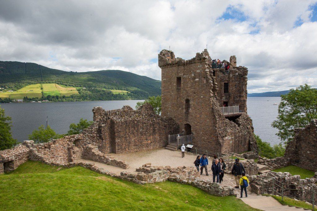 Loch Ness and Urquhart Castle...Are They Worth Visiting? – Earth Trekkers