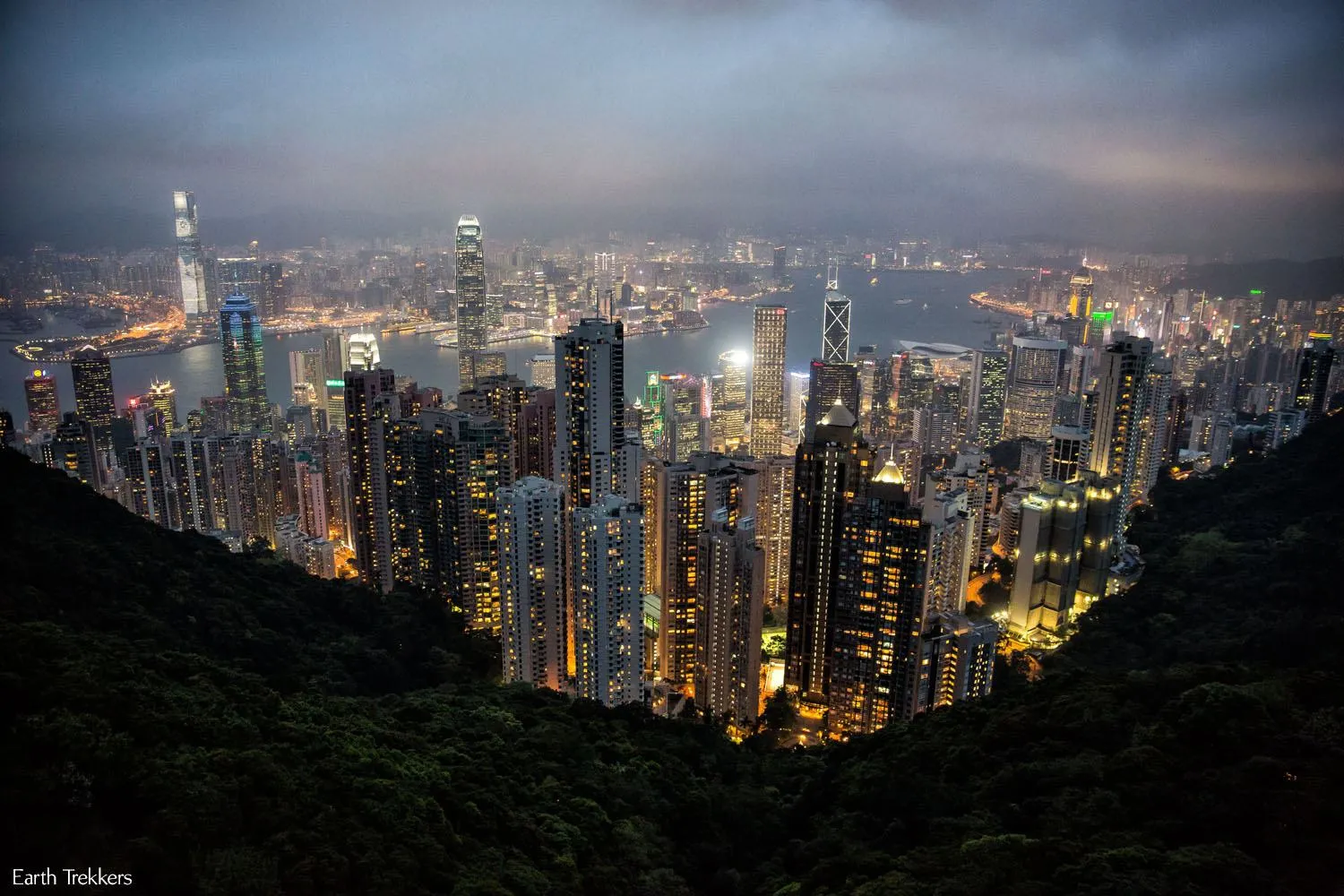 Victoria Peak night