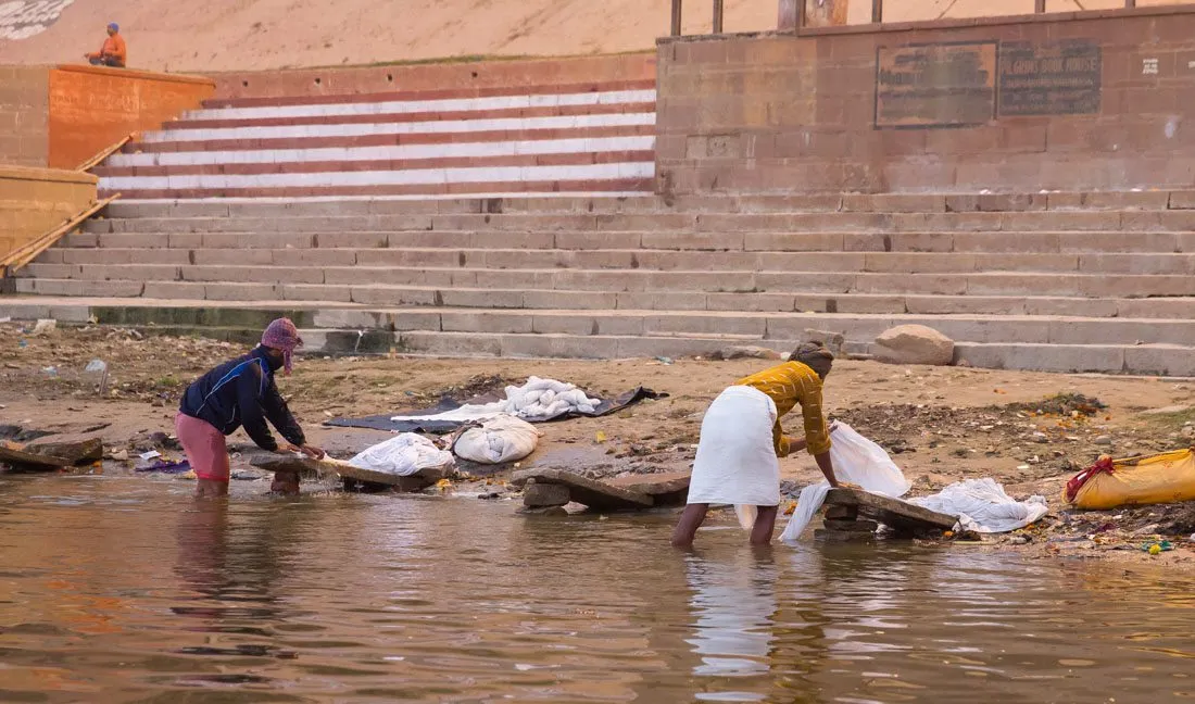 Doing Laundry Ganges