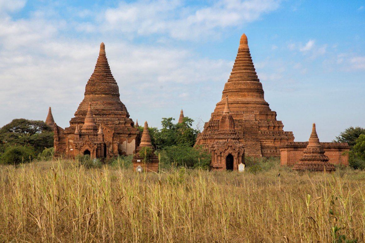 Cycling Around The Temples Of Bagan – Earth Trekkers