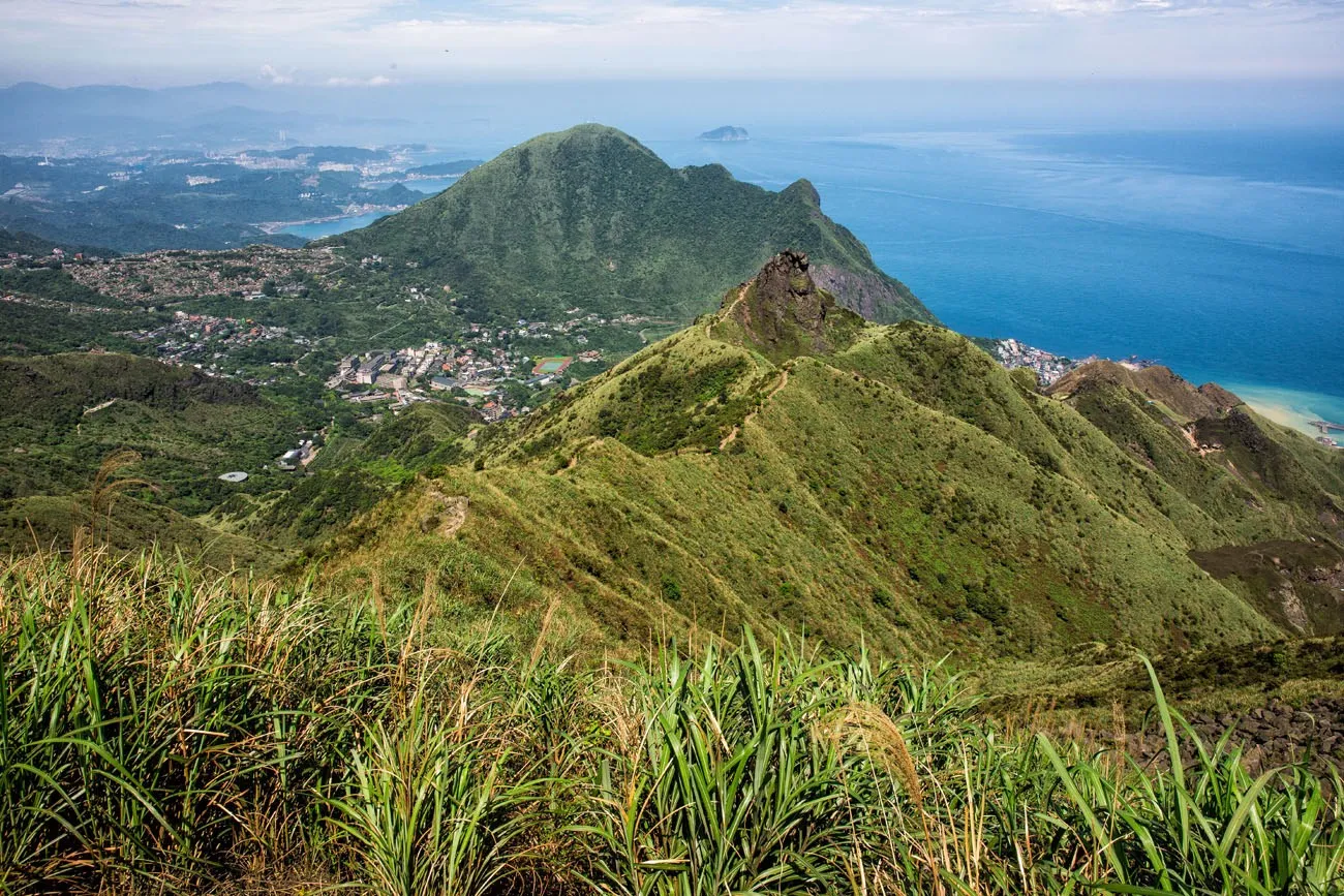 Hiking Teapot Mountain