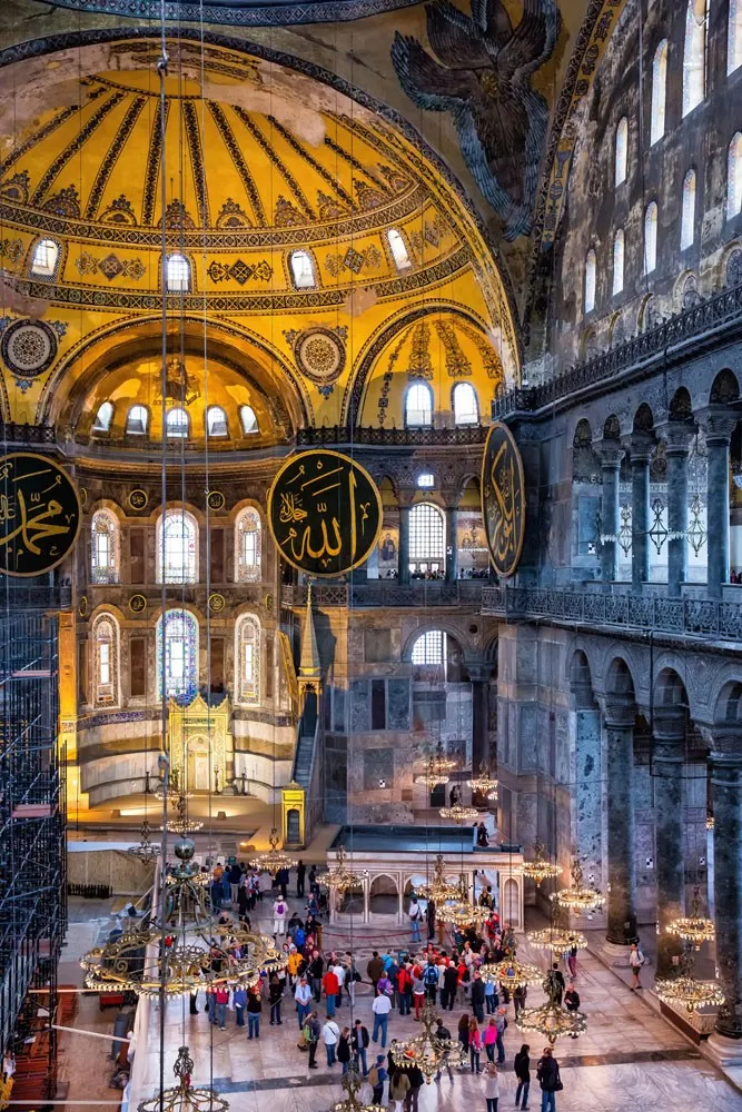 Hagia Sophia | Popular tourist attractions in Europe