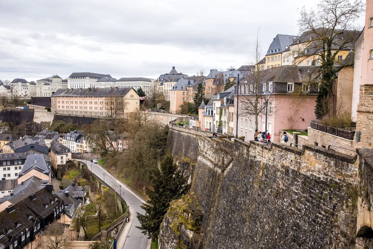 Chemin de la Corniche