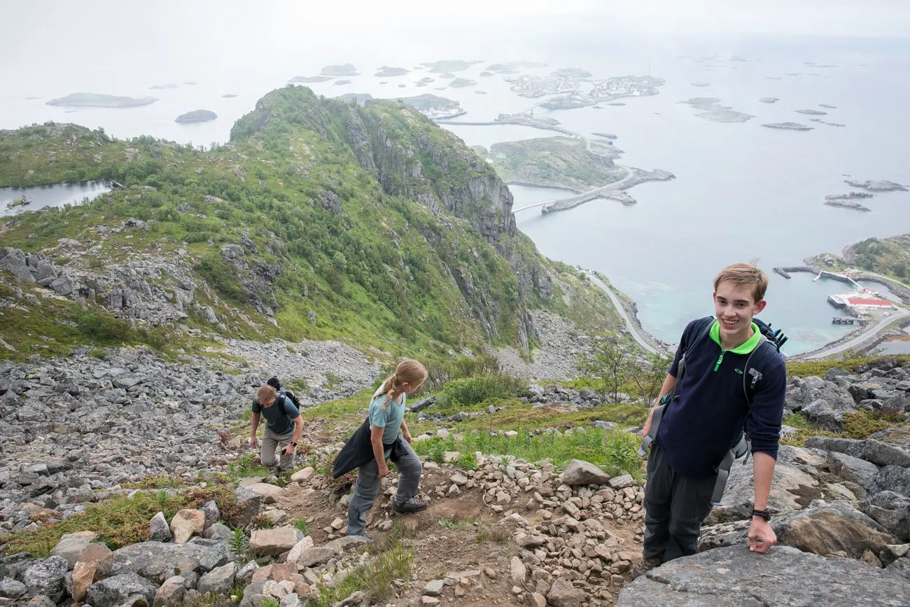 Hiking Festvagtind