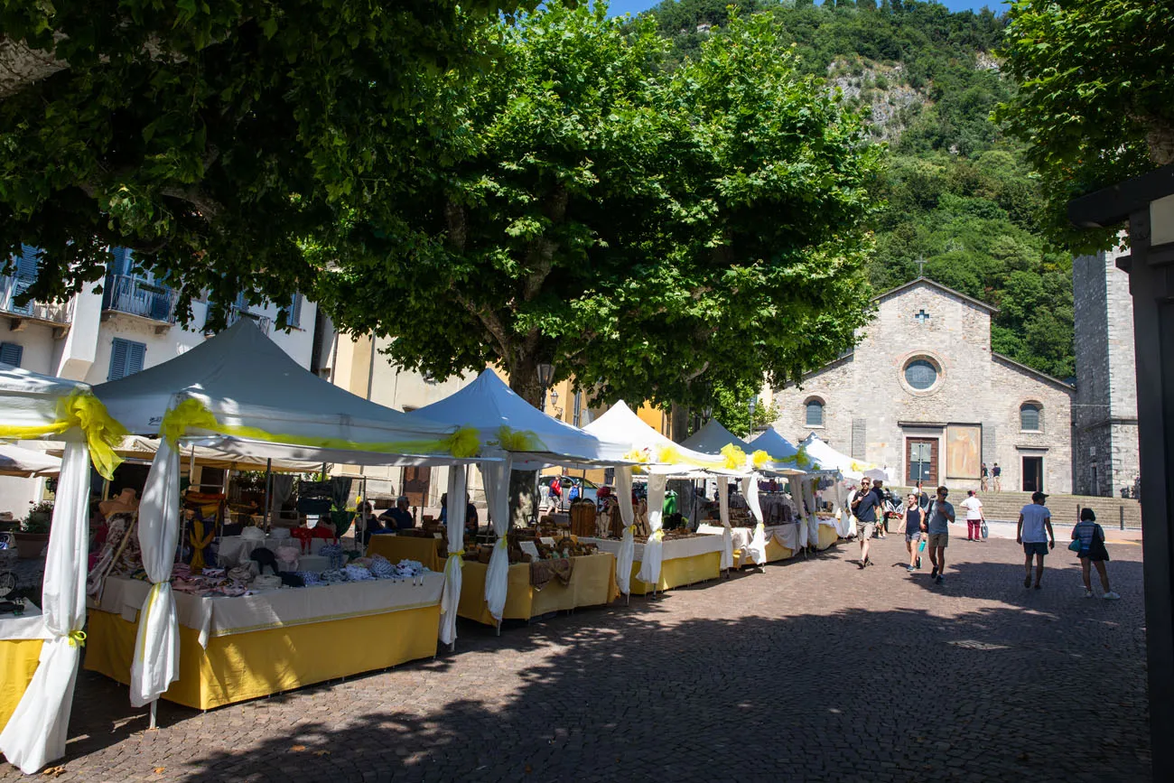 Varenna Piazza day trip to Lake Como