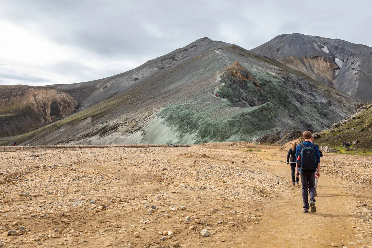 Walk to Blahnukur Trailhead