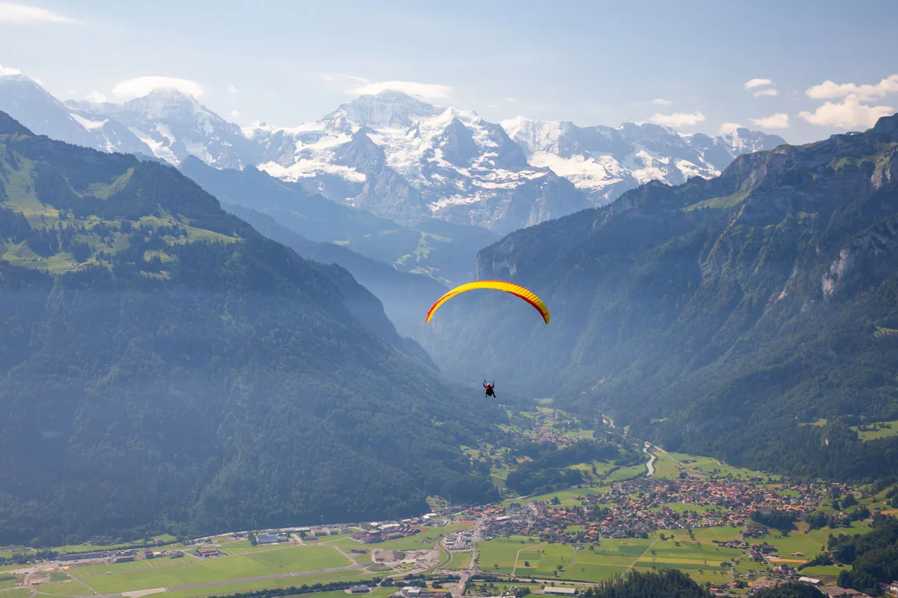 Paragliding Interlaken Jungfrau region