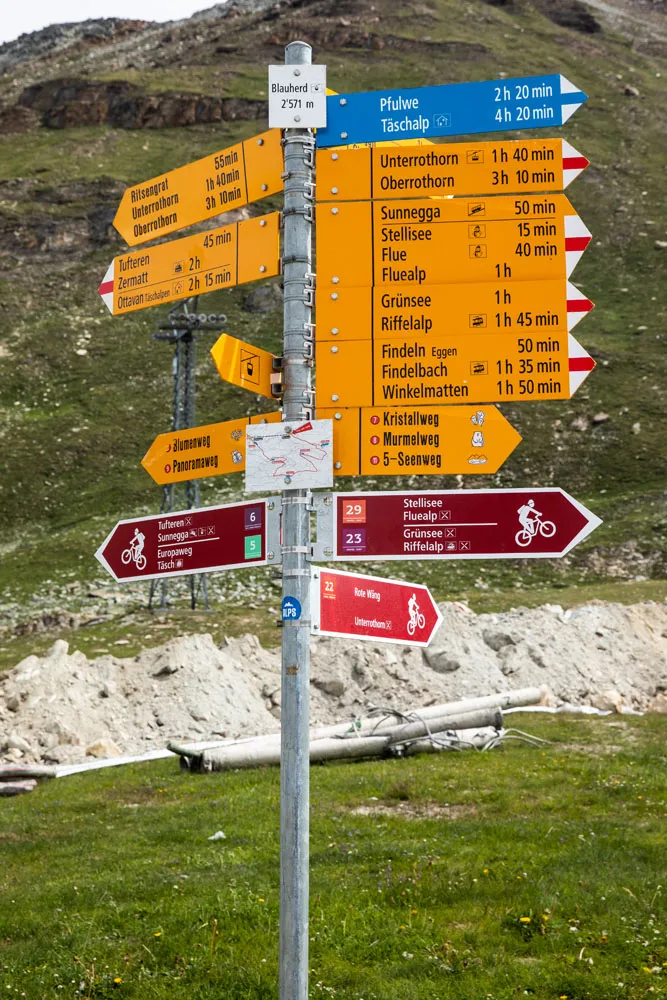 Five Lakes Trail Sign