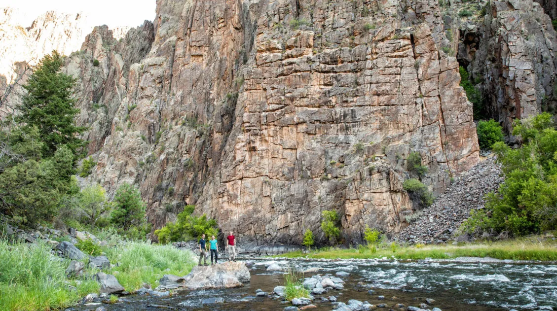 How to Hike the Gunnison Route