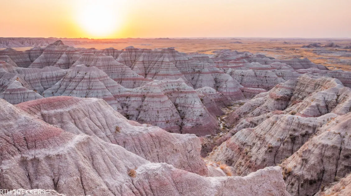 Badlands Sunrise Photo