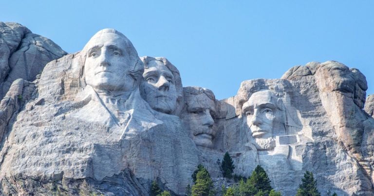 Mount Rushmore Travel Guide