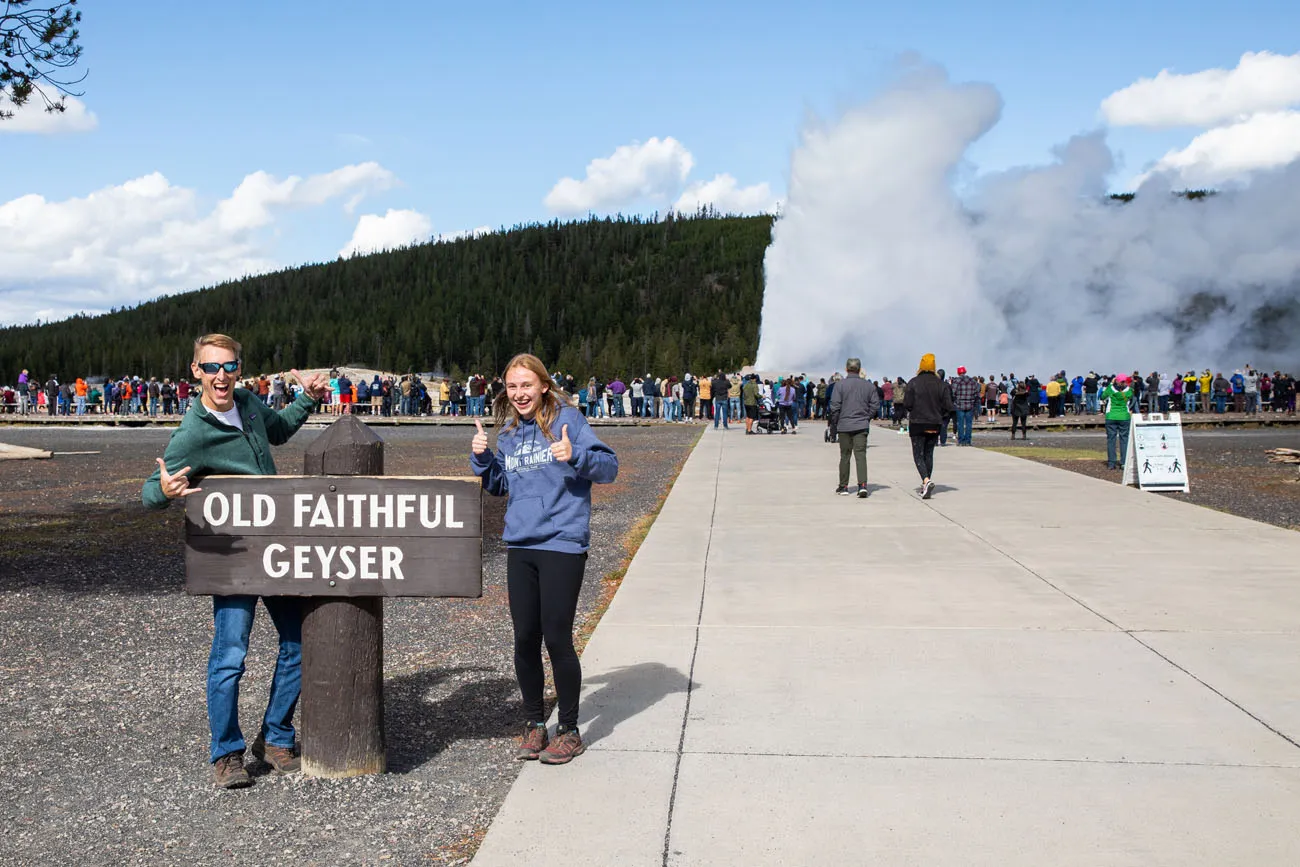 Old Faithful best things to do in Yellowstone