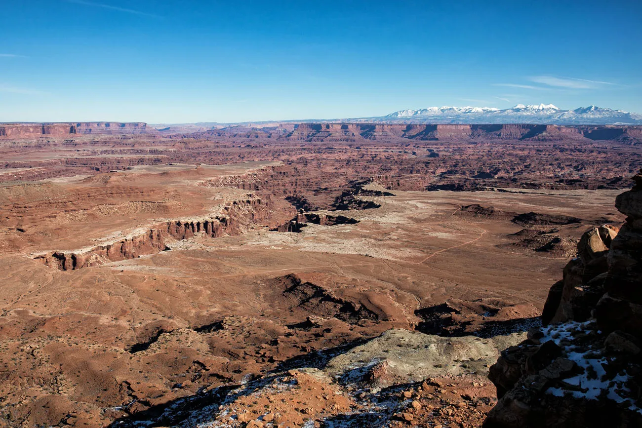 White Rim Overlook Hike short hikes in the national parks