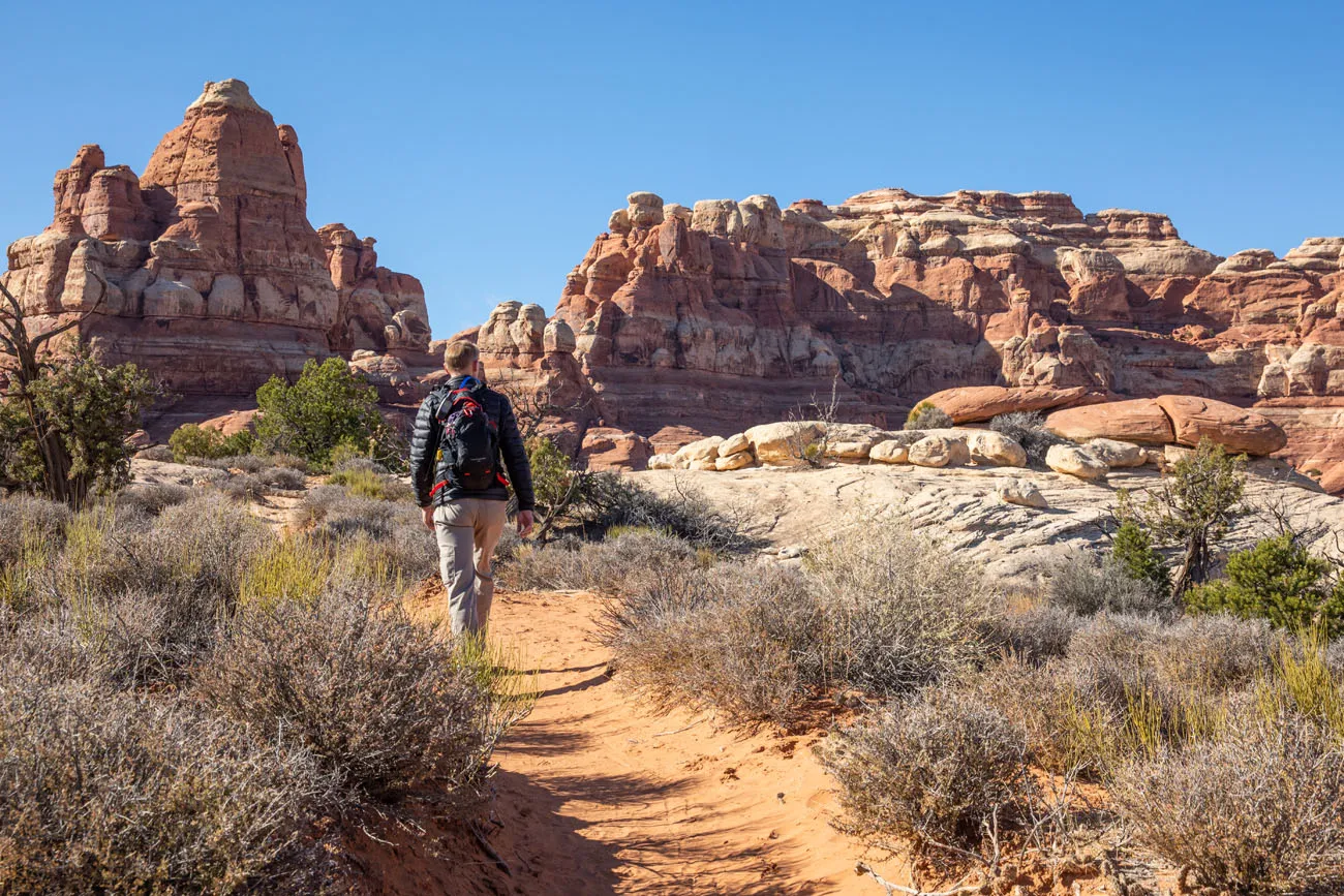 Hiking to Chesler Park