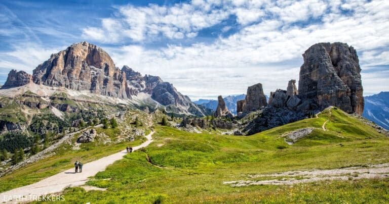 How to Hike Cinque Torri