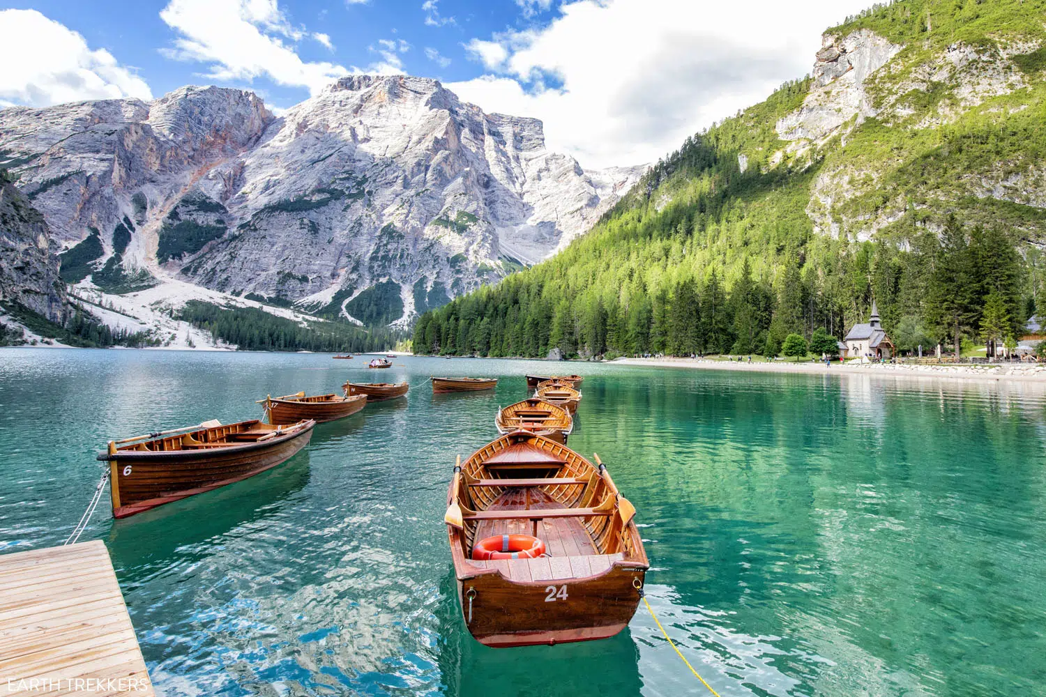 Lago di Braies Rowboats