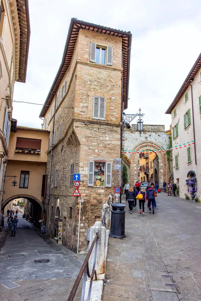 Assisi Walking Tour