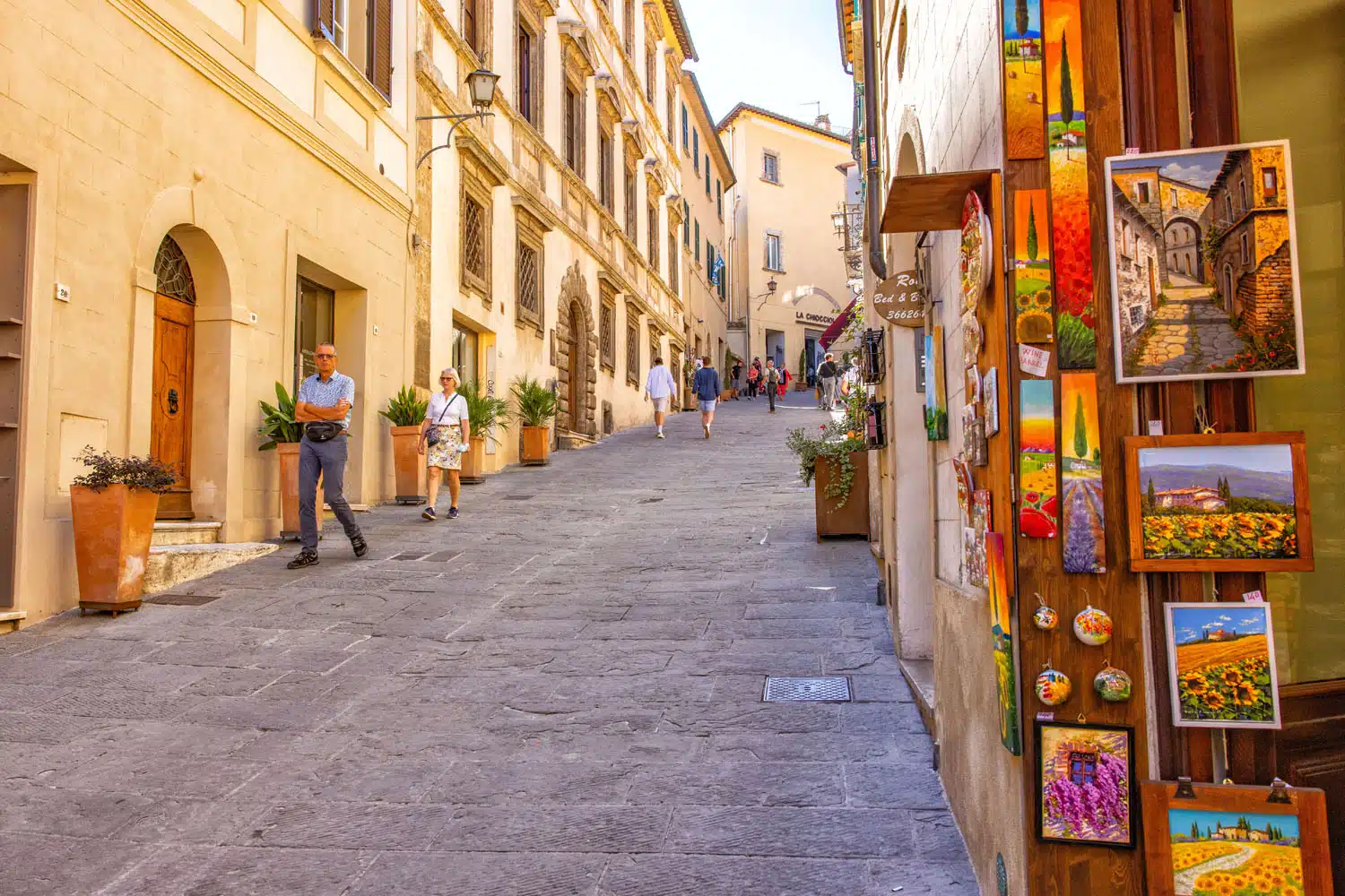 Montepulciano Street Artwork