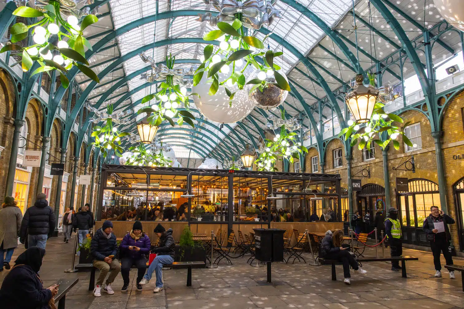 Covent Garden | London Christmas Itinerary