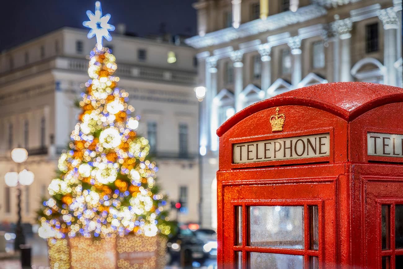 A Magical London Christmas Itinerary – Earth Trekkers