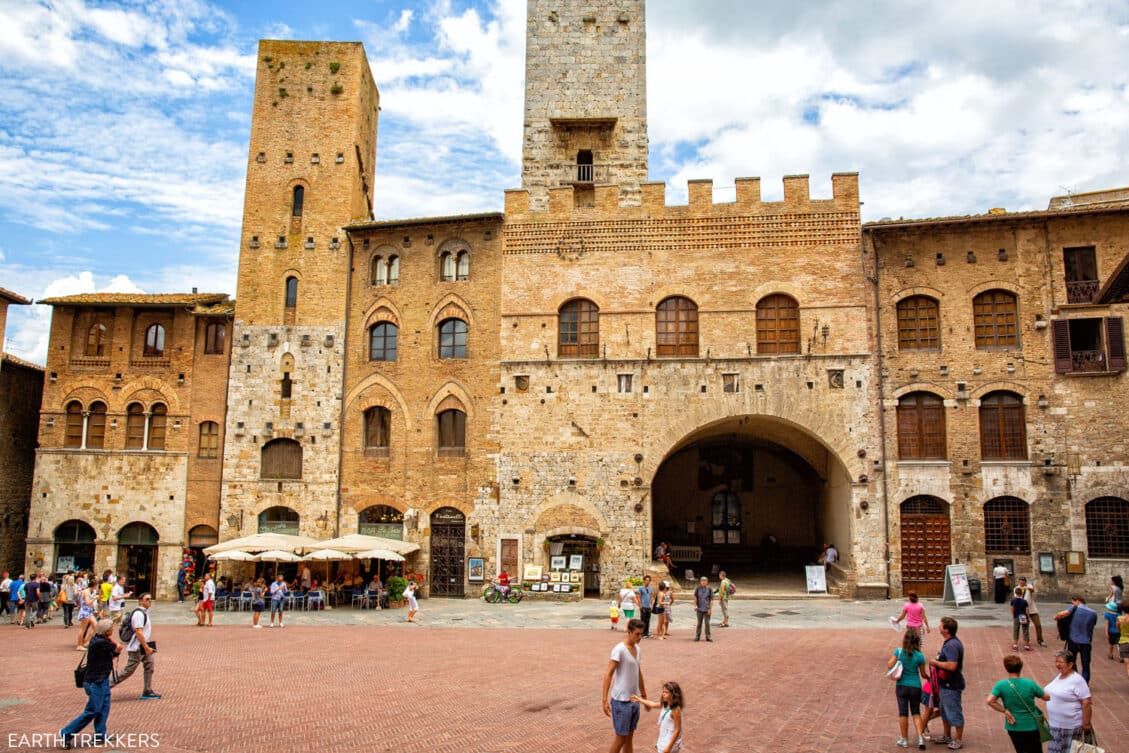 San Gimignano: Photo Tour & the Best Things to Do – Earth Trekkers