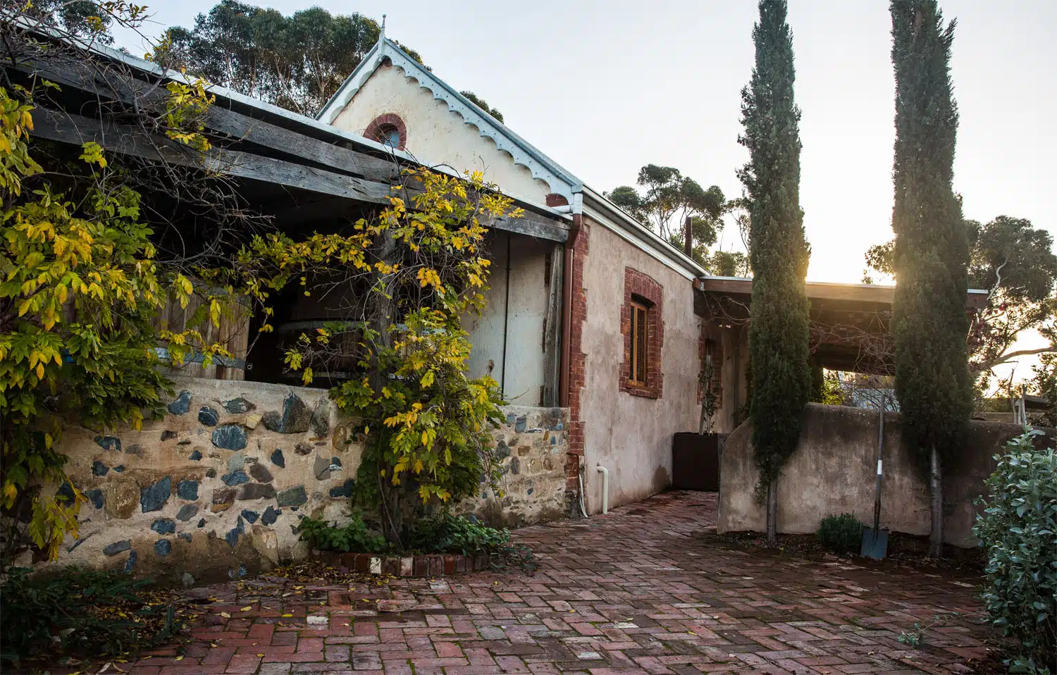 Samuels Gorge Cellar Door