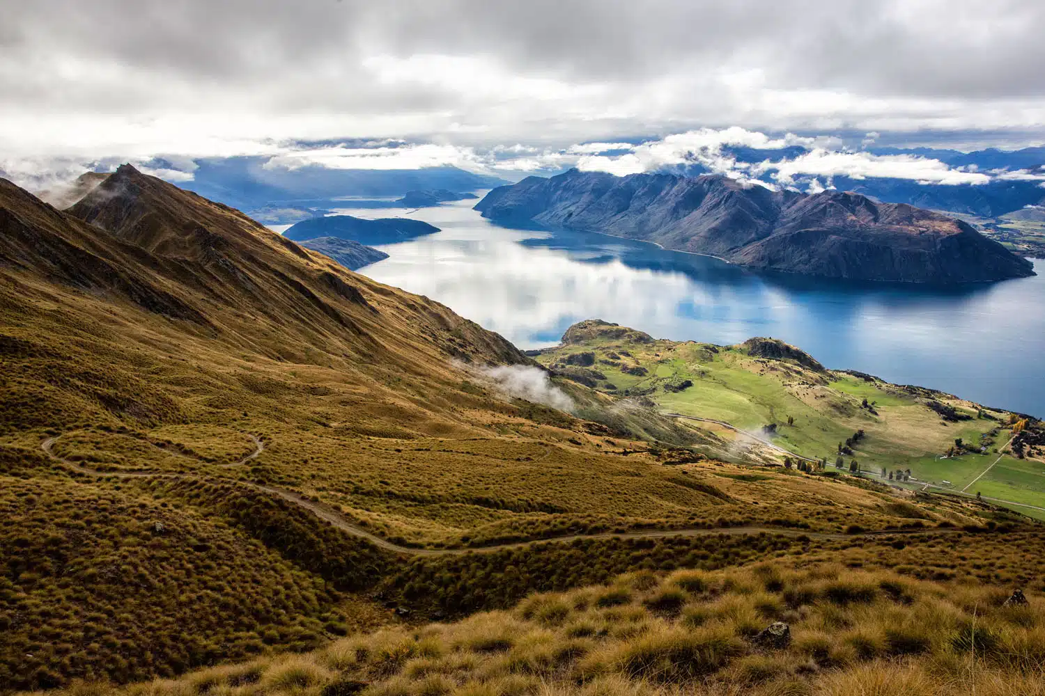 Roys Peak Track | Things to Do in Wanaka