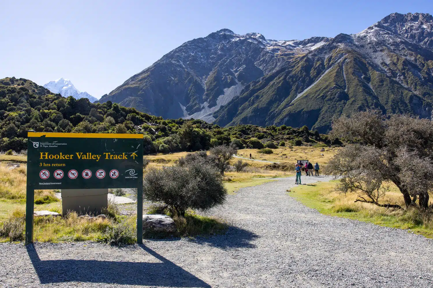 Hooker Valley Track Trailhead