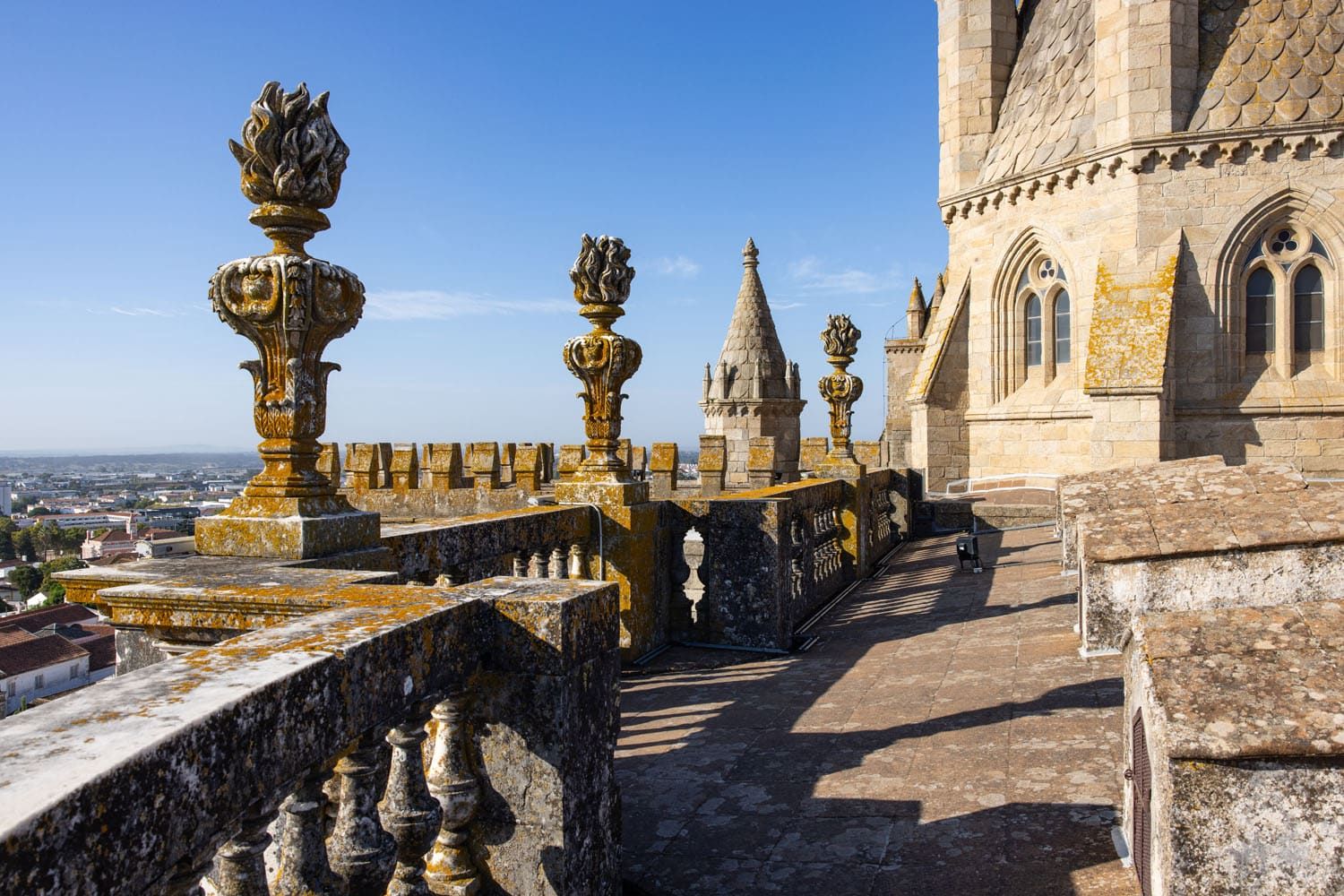 Evora Cathedral Rooftop | How to plan a trip to Évora