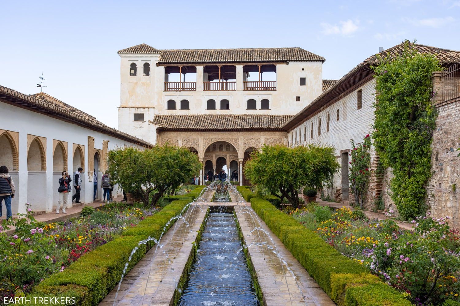 Patio de La Acequia Generalife