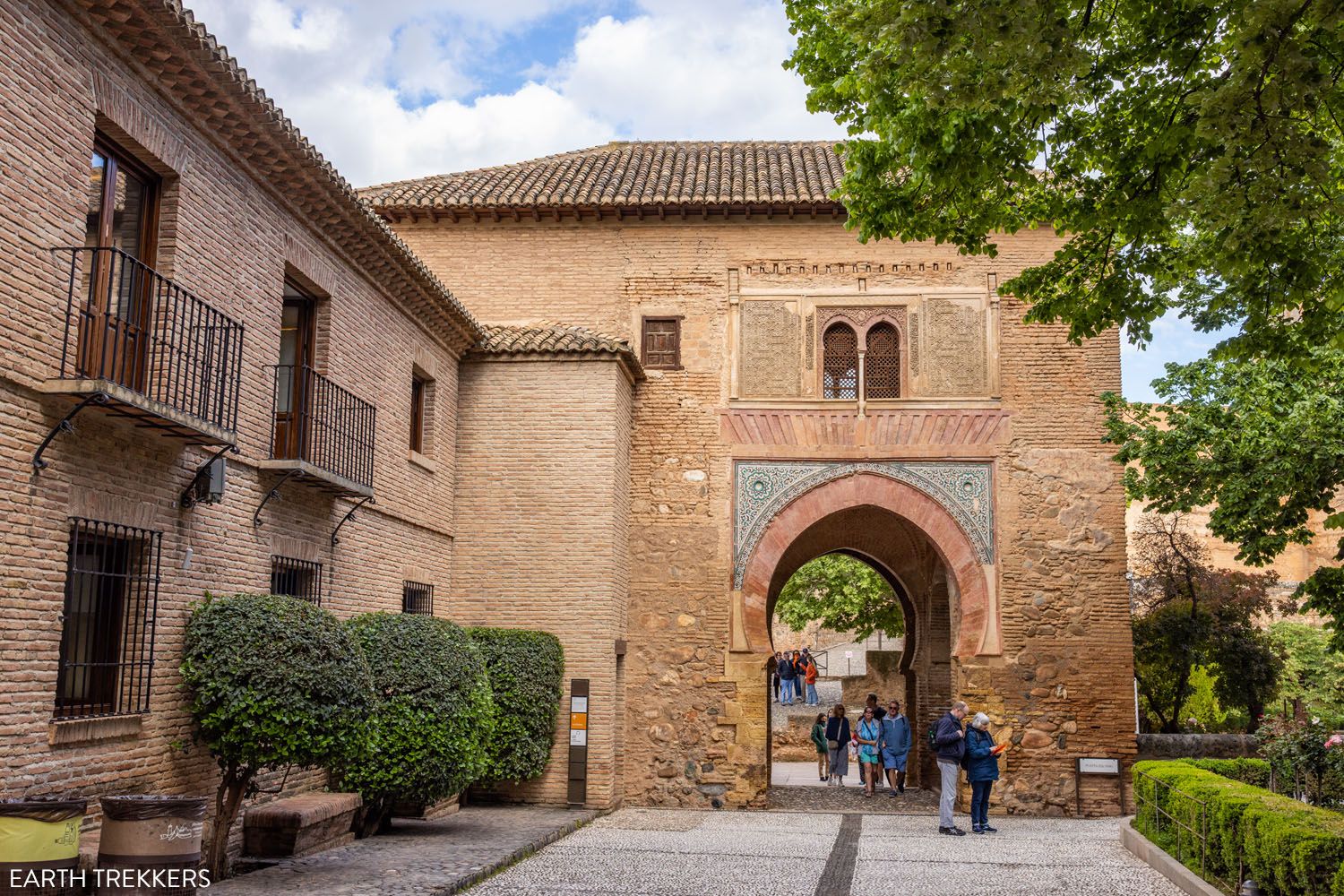 Puerta del Vino | How to visit the Alhambra