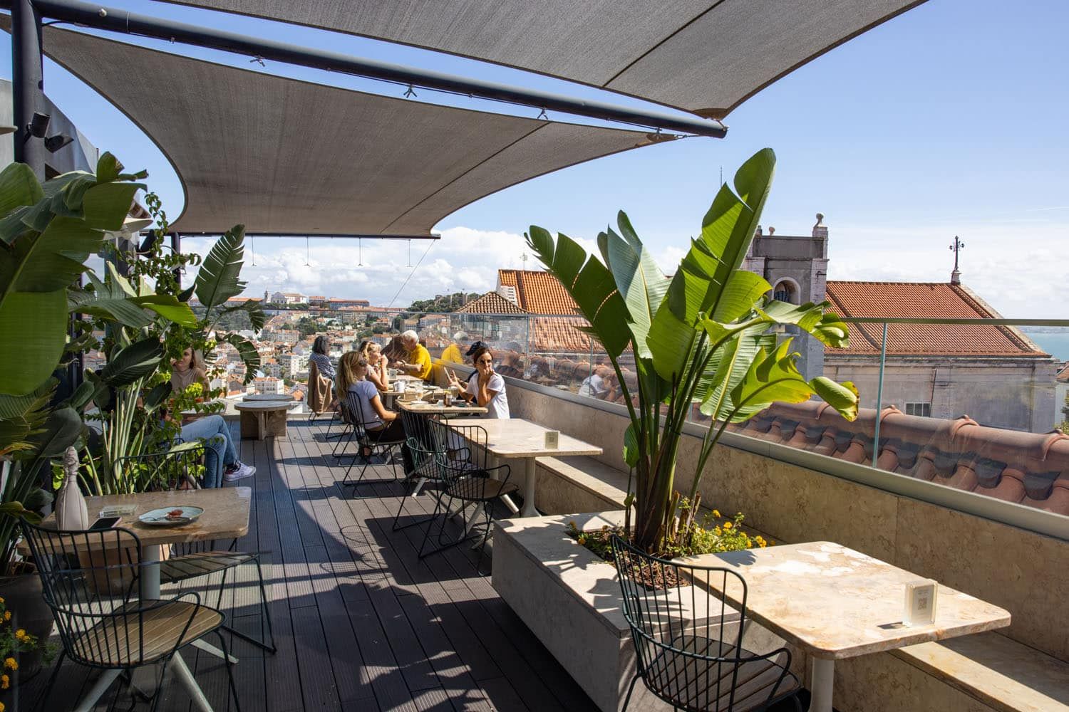 Lumi Rooftop | Where to eat in Lisbon