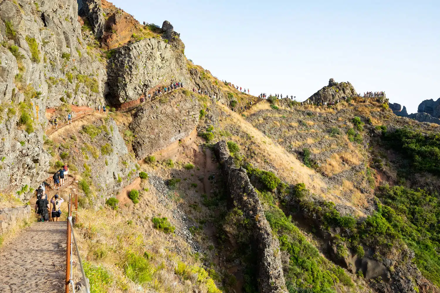 Pico do Arieiro to Pico Ruivo in July