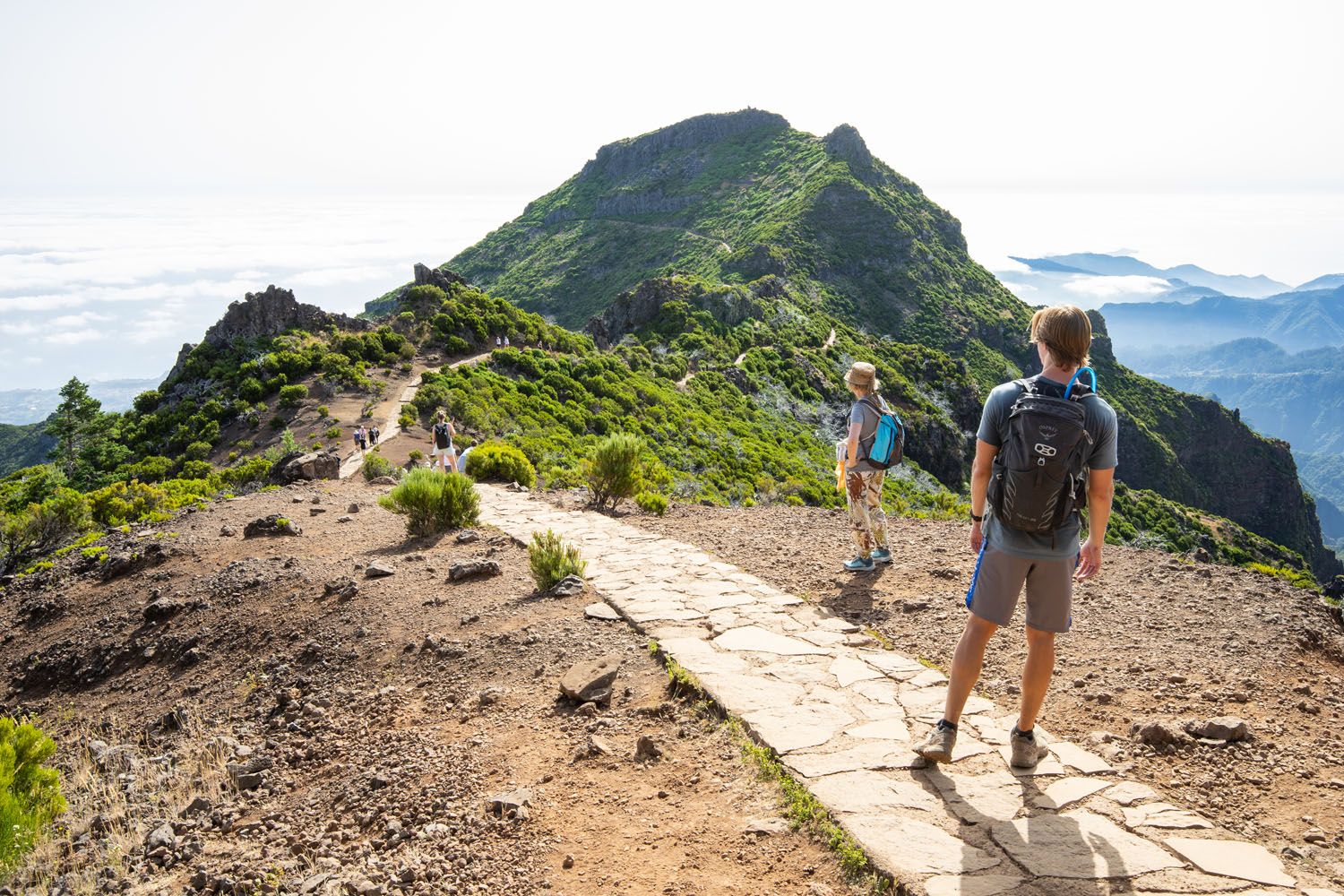 Trail to Achada do Teixeira