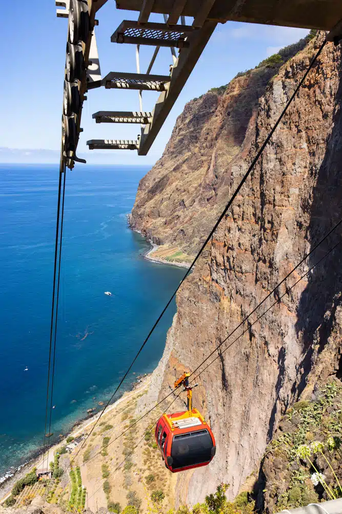 Cabo Girão Cable Car