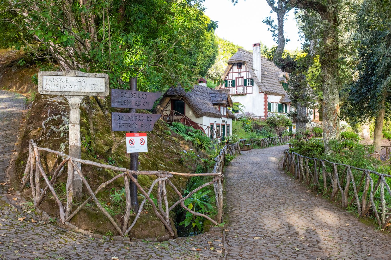 Levada do Caldeirão Verde Trailhead