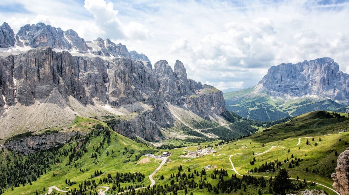 Dolomites Travel Guide