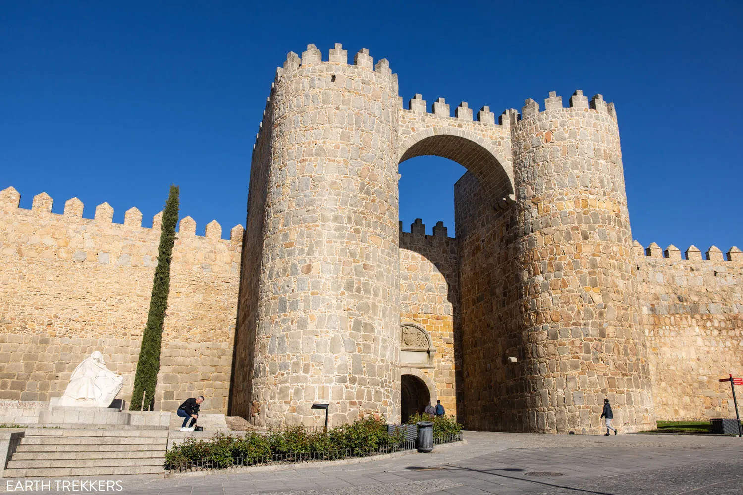 Avila Walls