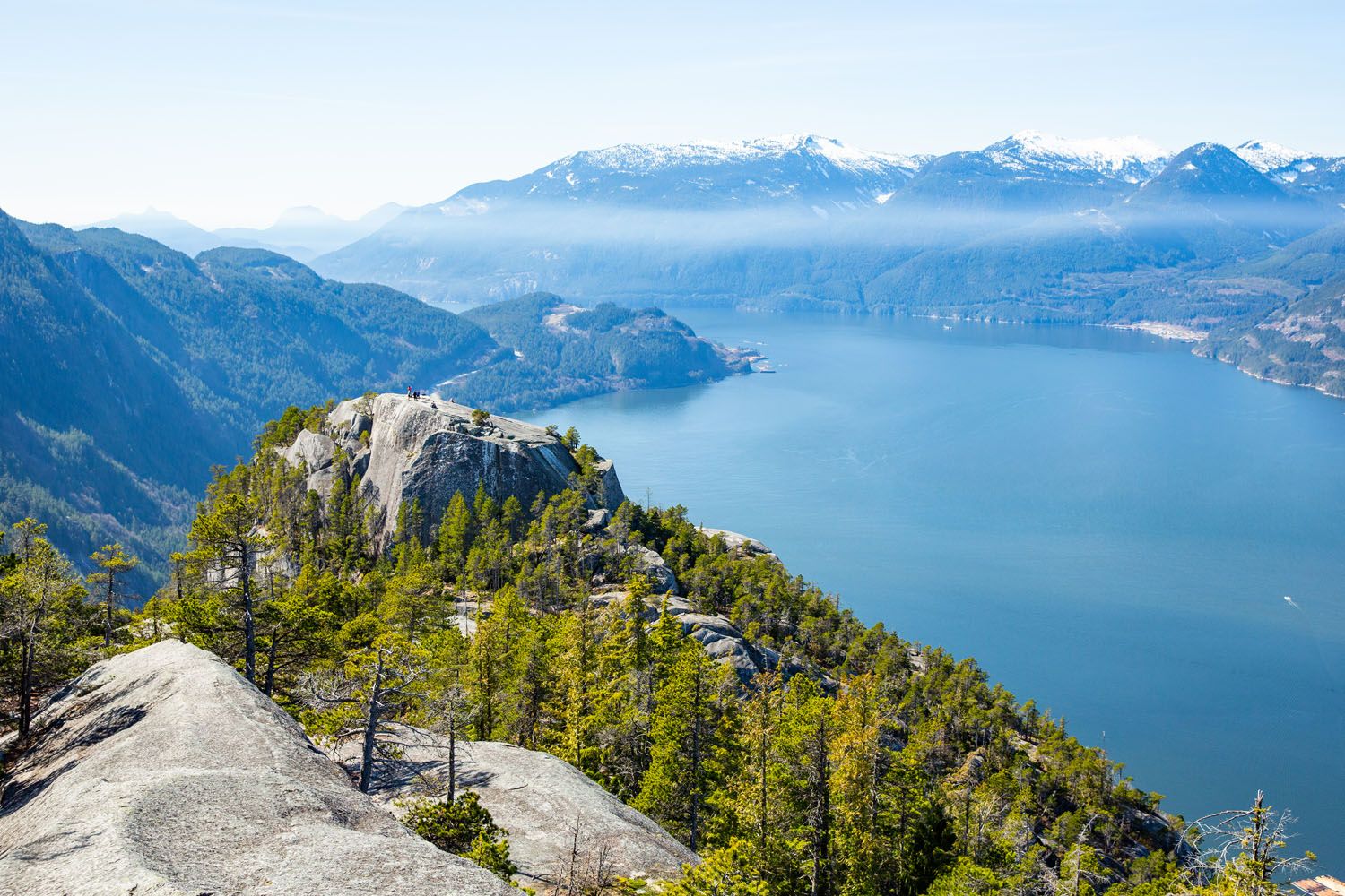 How to Hike Stawamus Chief Canada