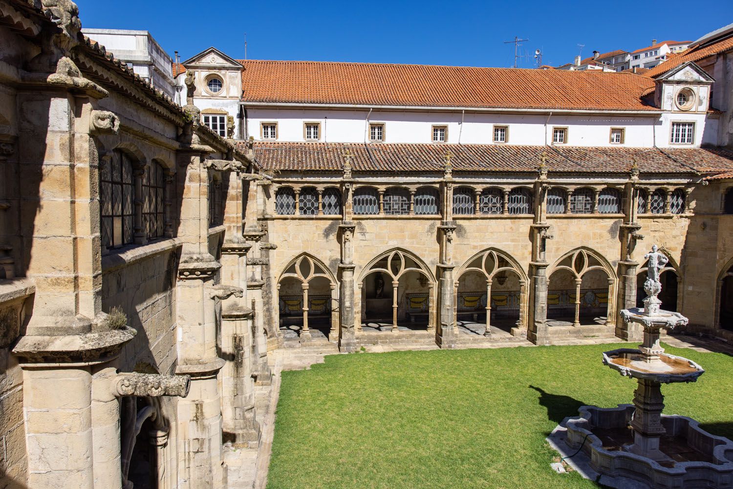 Santa Cruz Church Cloister