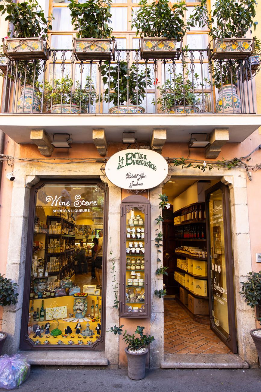 Taormina Wine Store